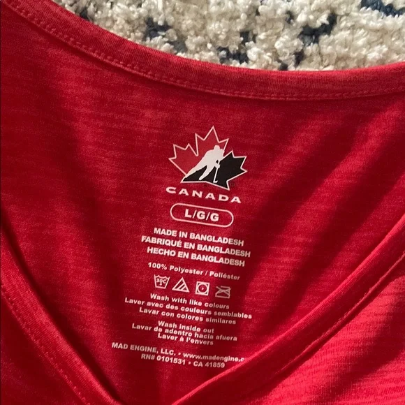 Red Canada Tank Top - Picture 2 of 3
